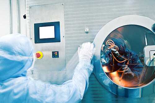 SliderwText_Pharma_Clean_Room
